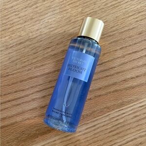 Victoria’s Secret body mist midnight bloom